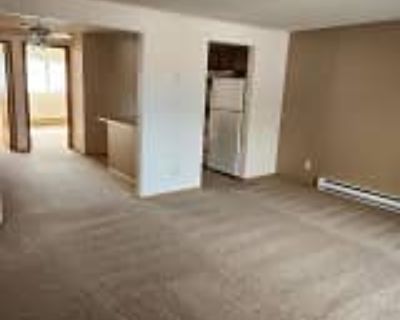 2 Bedroom 1BA 783 ft² Apartment For Rent in Vancouver, WA 1806 NE 104th St unit # C-6