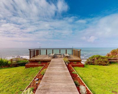 2 Bedroom 1BA House Vacation Rental in Elk Rock Beach Cottage, Elk, CA