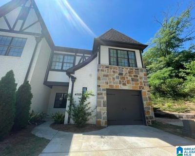 3 Bedroom 2BA Apartment For Rent in Birmingham, AL