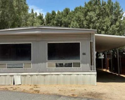 2 Bedroom 2BA 1368 ft Mobile Home For Rent in Palm Springs, CA