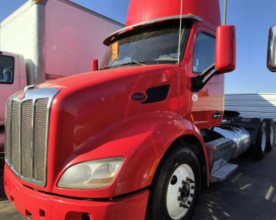 Used 2017 Peterbilt 579 Conventional - Day Cab in Ceres, CA