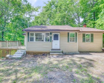 3 Bedroom 2BA 930 ft Single Family Home For Rent in Monroe, NY