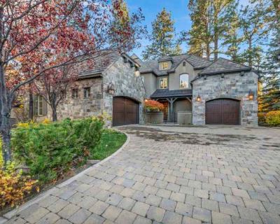 3 Bedroom 3.5BA 3994 ft Furnished Apartment For Rent in Washoe County, NV