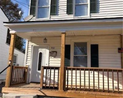 2 Bedroom 1BA 2368 ft Apartment For Rent in Petersburg, VA