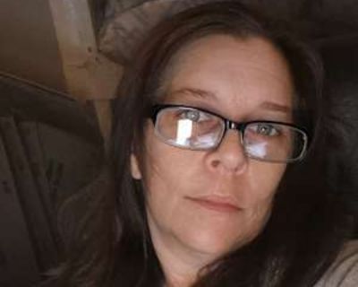 Tara, 44 years, Female. Looking in: Wallkill, Middletown, Orange County, NY