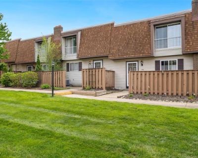 3 Bedroom 2BA 2156 ft Condominium For Sale in CLEVELAND, OH