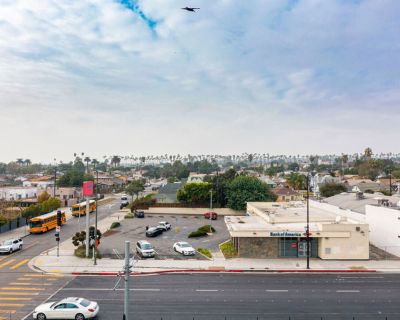 Lots and Land For Sale in Los Angeles, CA