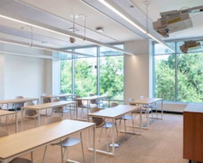 Private Meeting Room for 20 at WeWork