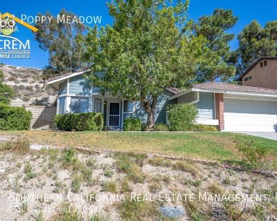 3 Bedroom 2BA 1198 ft Single-family home For Rent in Canyon Country, CA