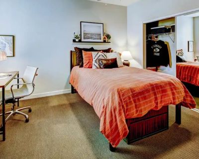 4 Bed - 4 Bath - C (Has an Apartment). Room in the 1 Bedroom 1BA Apartment For Rent