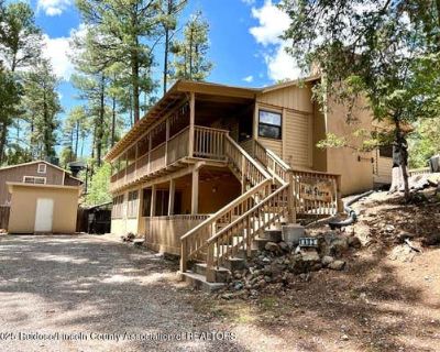 4 Bedroom 2BA 1744 ft Furnished Single Family Home For Sale in RUIDOSO, NM