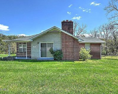 1601 Cherokee Road. Property for Rent in Johnson City, TN for $1,800 with 3 bedrooms and 1 full bath, 1 half bath. This 1,704 square foot property was built in 1940 on a lot size of 0.39.. Charming 3-4 Bedroom Home for Lease in Johnson City Available December 1st $1,800/month Pets considered. Welcome to 1601 Cherokee Rd a spacious and tastefully updated home in a convenient Johnson City locatio...