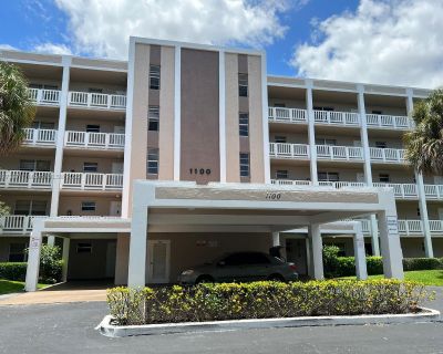1 Bedroom 1BA 835 ft Condo For Rent in Coral Springs, FL