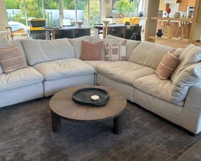 Palm Springs Estate Online Auction With Fine Gold Jewelry & Designer Handbags - Night Two