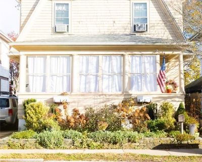 3 Bedroom 1BA 1274 ft Single Family House For Sale in Cranston, RI