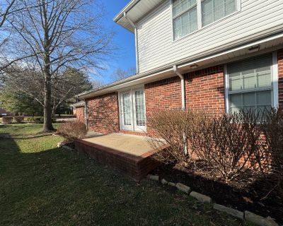 3 bdr, 3 baths, 2 car garage, deck, patio located in Paducah Kentucky