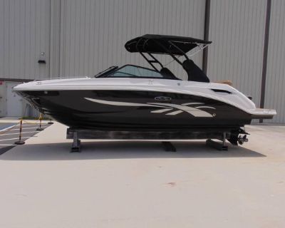 2019 Sea Ray 250 SDX
