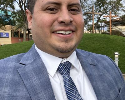 $1,100 /month. Age: 39 * Any pets?: No * Occupation: Professional * Gender: Male. Non-smoking room preferred. No pets, please. Males preferred. Age preference: 18 - 99. Looking in: Orange county. I am a professional male aged 39. Full time job, native to south Orange County. I am available to move as soon as possible and have a budget of $1100/month maximum, $900 preferred. I