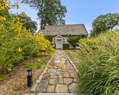 3 Bedroom 3BA 1452 ft Furnished House For Rent in Bedford Corners, NY