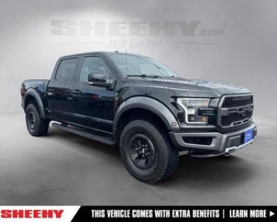 2017 Ford F-150 4X4 Raptor 4DR Supercrew 5.5 FT. SB