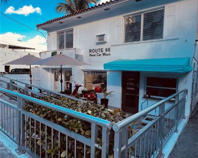 2 Bedroom 1BA House For Rent in Miami Beach, FL