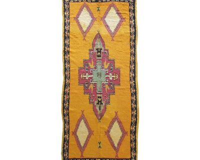 1980’s Moroccan Taznakht Yellow Wool Rug - 9.8 X 4.1 Ft