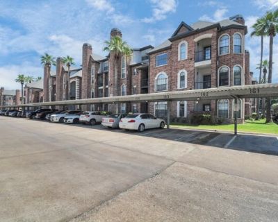 Bering Dr Apt,houston, Flat For Rent