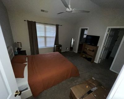 Town house furnished room with private bathroom all services included, living room kitchen front and back patio nice place to live. 1 Bedroom. 1 Bathroom