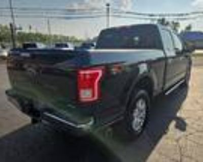 2015 Ford F-150 CREW CAB PICKUP 4-DR