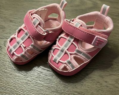 Joe Fresh - Pink Infant Sandals - size 2