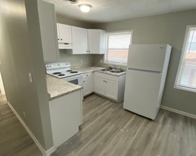 2 Bedroom 1BA 750 ft Pet-Friendly Apartment For Rent in Frankfort, KY