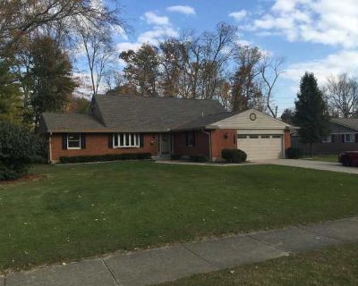 4 Bedroom 2.5BA 2474 ft Pet-Friendly Apartment For Rent in Kettering, OH