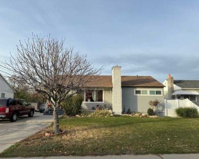 4 Bedroom 2BA 1954 ft Apartment For Rent in Spanish Fork, UT