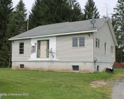 3 Bedroom 3BA 1377 ft Single Family Home For Sale in PLEASANT MOUNT, PA