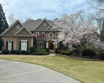 5 Bedroom 5BA 5645 ft Single Family Home For Sale in Suwanee, GA