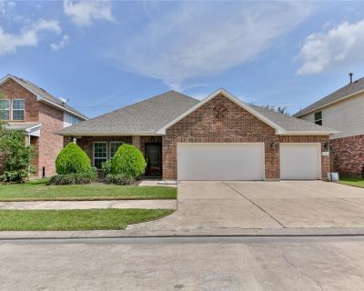 4 Bedroom 2BA 2074 ft Single Family House For Sale in La Porte, TX