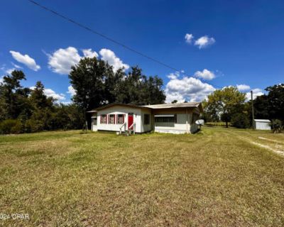 3 Bedroom 2BA 1528 ft Manufactured Home For Sale in MARIANNA, FL