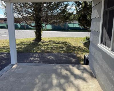 2 Bedroom 1BA 974 ft Apartment For Rent in Point Pleasant Beach, NJ