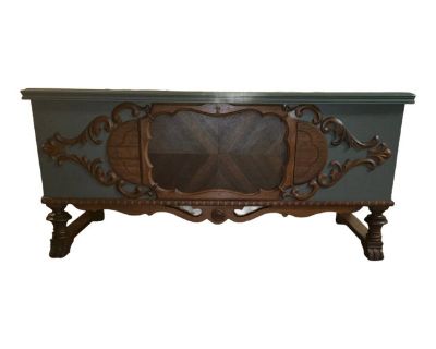1980s Cedar Chest