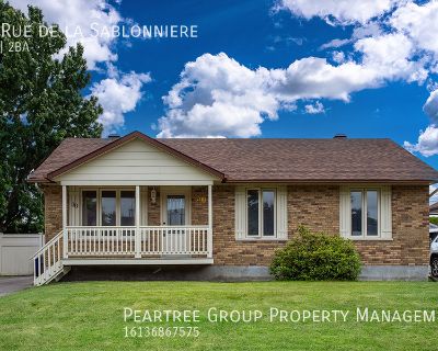 4 Bedroom 2BA Pet-Friendly Single-family home For Rent in Gatineau, QC