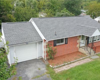 2 Bedroom 1BA 864 ft Single Family House For Sale in Port Jervis, NY