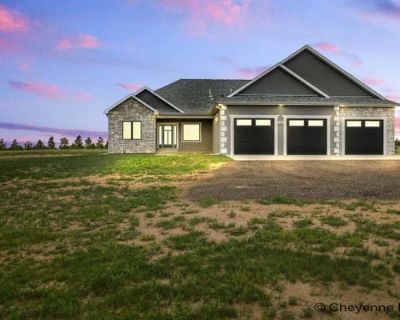 3 Bedroom 2BA 3664 ft Single Family Home For Sale in CHEYENNE, WY