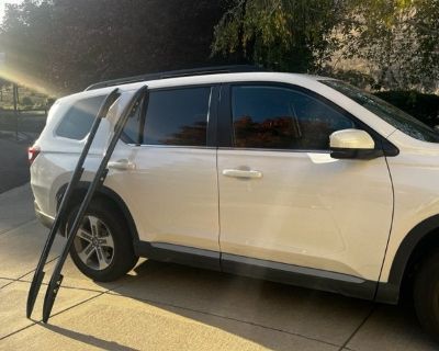 I have an extra set of brand-new OEM roof rails for a 2025 Honda Pilot EX-L (fits 2023 2025 models, part #08L02-T90-100B). They were never installed, in original box with all hardware. They do have a couple of very small (1/4") scratches from shipping (see pics super minor, they are on the inside of the right rail, so not at all visible when installed).