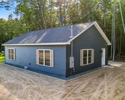 2 Bedroom 1BA 1120 ft Single Family House For Sale in Bradley, ME