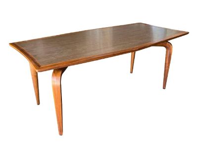1960s Mid-Century Walnut Dining Table by Maurice Bailey for Monteverdi Young