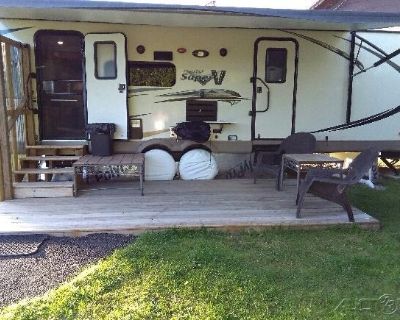 2017 Forest River Flagstaff Super V Lite 27VRL