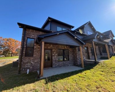 3 Bedroom 2BA 1489 ft Apartment For Rent in Charlotte, TN