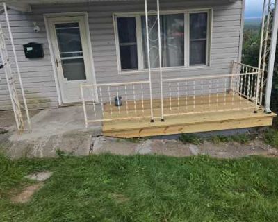 919 Sunshine Avenue. image_url. Dishwasher Unit Amenities dishwasher. 3 Bedroom. 1 Bathroom. 1144 ft