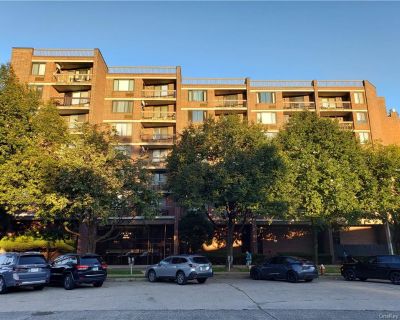 1 Bedroom 1BA 900 ft Condo For Sale in Mount Vernon, NY