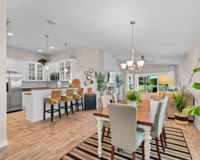 3 Bedroom 2BA 1540 ft Furnished Apartment For Rent in Indian River County, FL